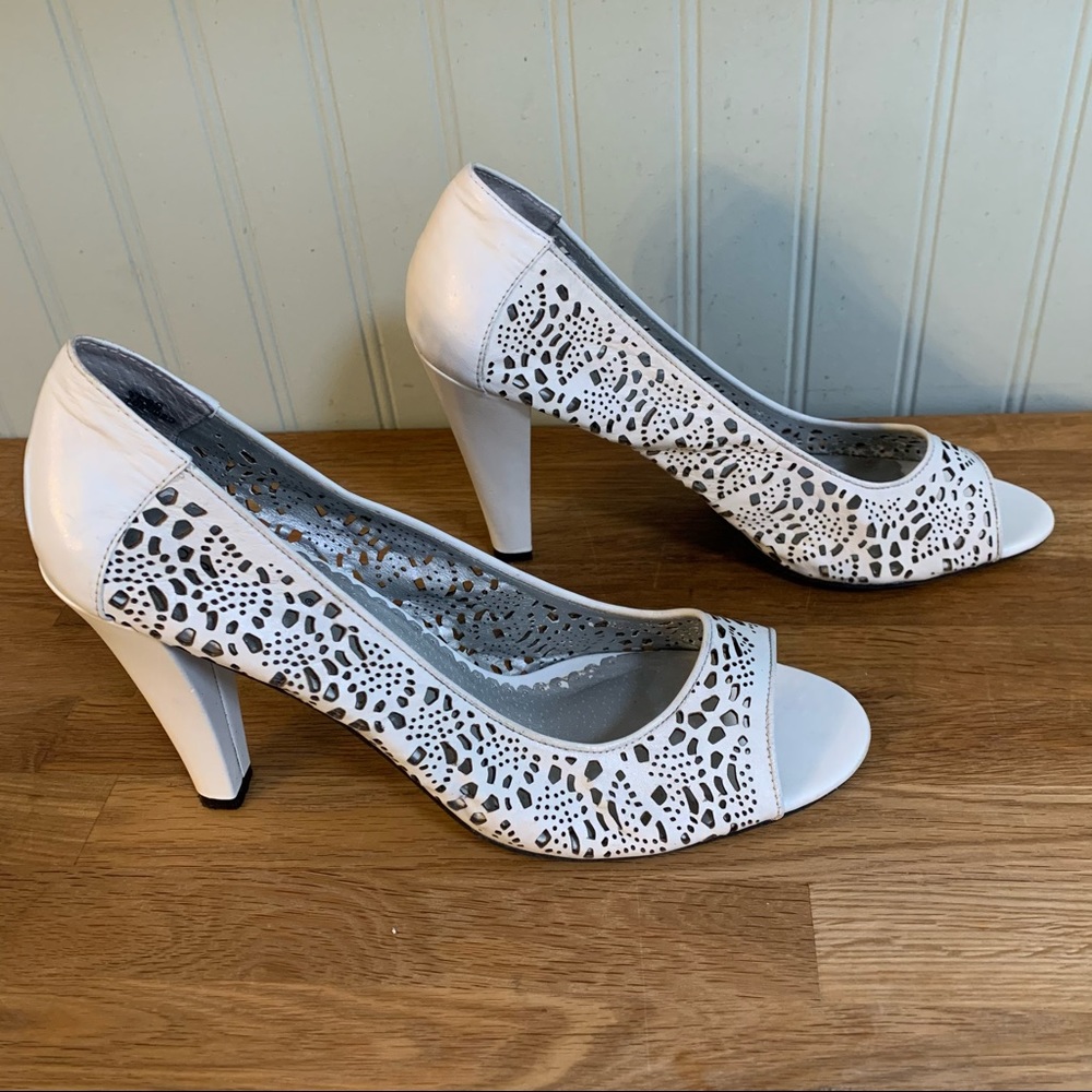 Perlina White Leather Heels (10M)